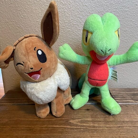 Pokemon EeVee and Treecko Plush Animals - Picture 2 of 11